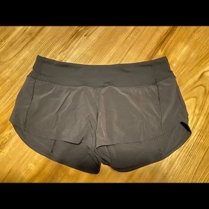 LULU RUNNING SHORTS
